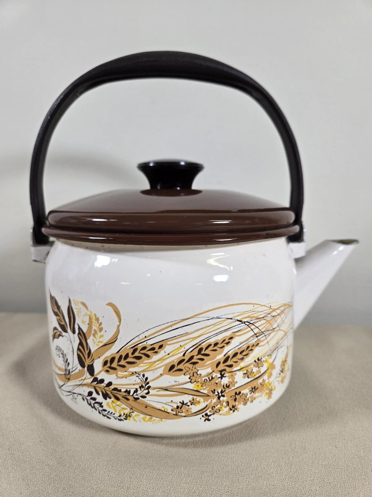 Vtg Retro Enamel Tea Pot Harvest Wheat Wood Handle In Used Condition | eBay