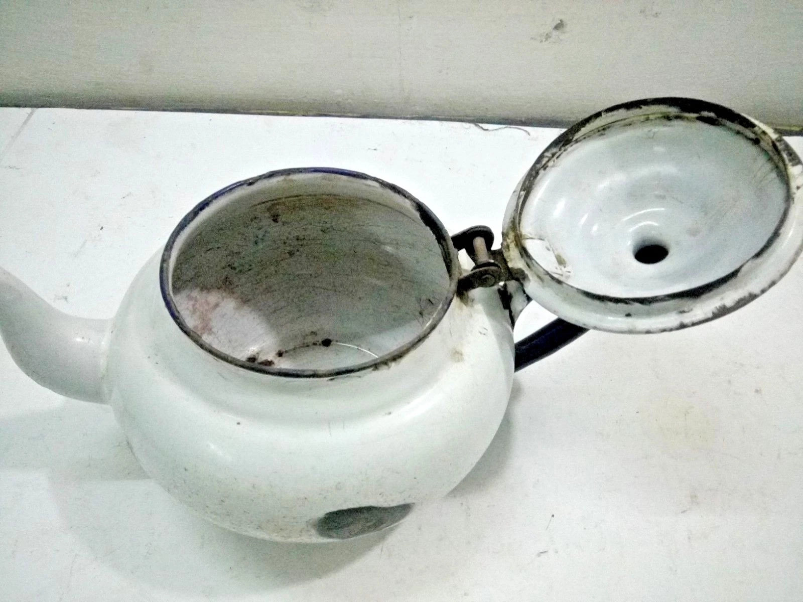 RARE Vintage Old Collectible Milky Porcelain Enamel Tea Pot kettle COLLECTIBLE | eBay