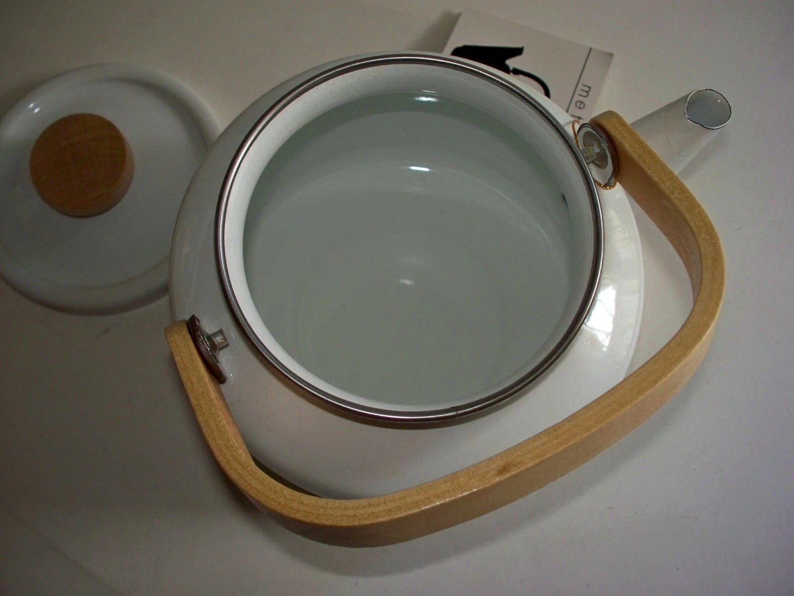 NIB TEAPOT 2.5 QT. PORCELAIN ENAMEL TEA KETTLE WOOD HANDLE White Multi | eBay