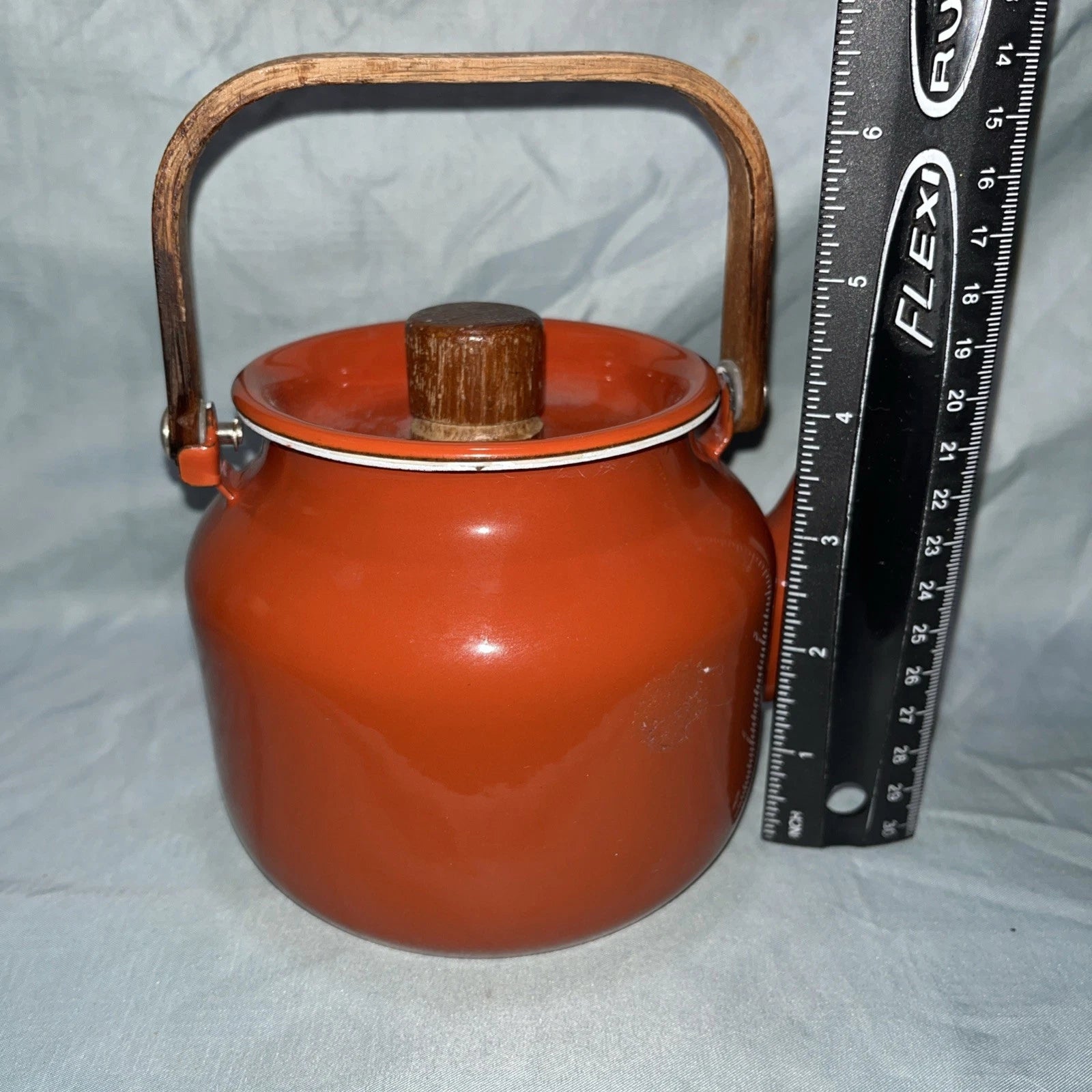 Vintage 4-Cup Enamel Tea Kettle Teapot - Red w/ Wood Handle & Lid - Retro Charm | eBay