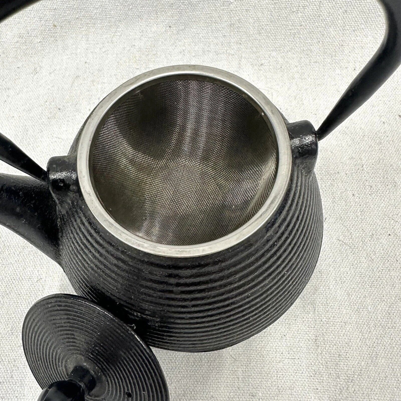 Cast Iron Black Ribbed Tea Pot Teapot Tea Kettle Enamel with Lid & Strainer Used | eBay