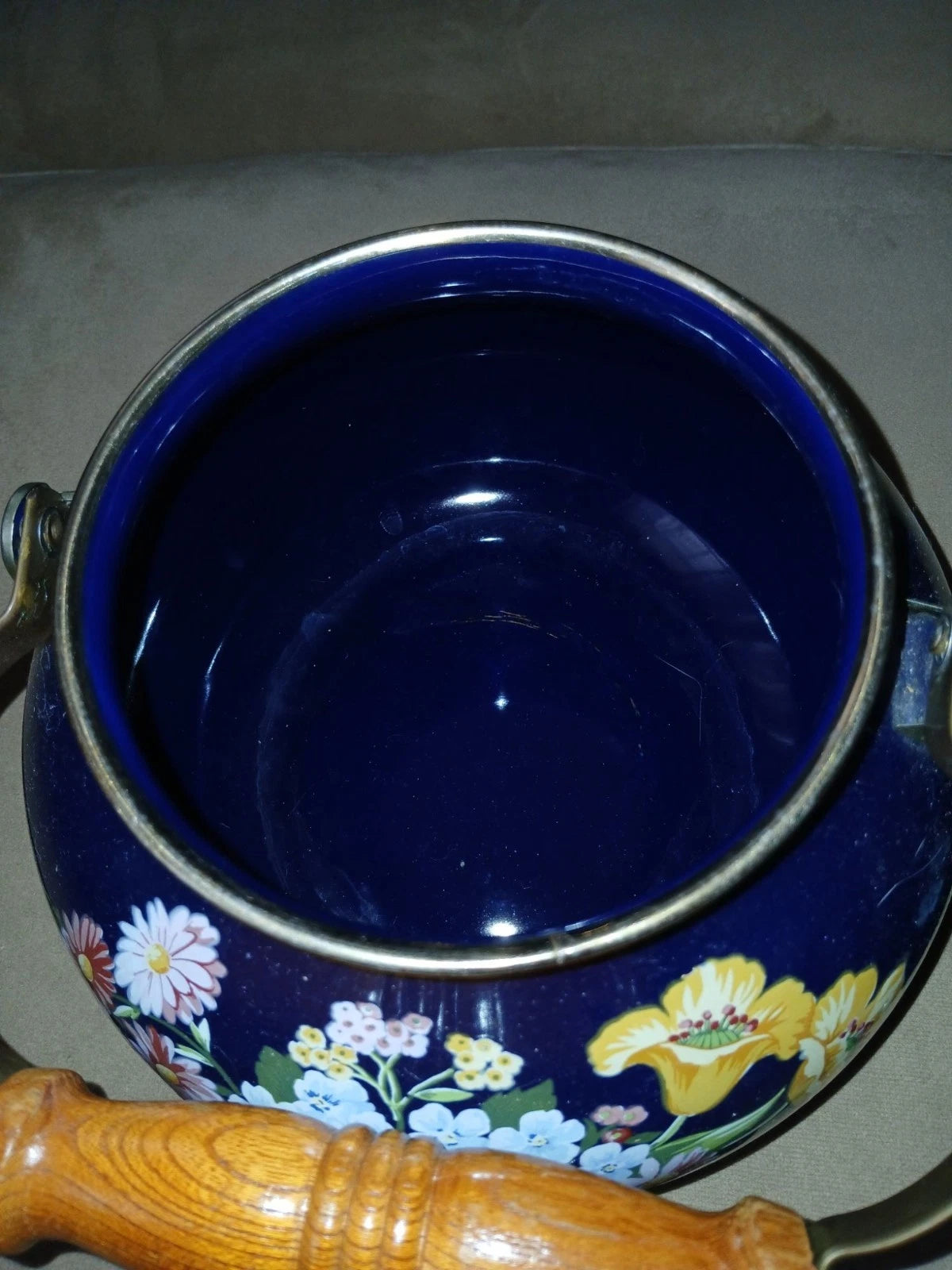 Vintage 80s Flower Garden Navy Blue Enamel Teapot Wooden Handle Cottage Kitchen | eBay