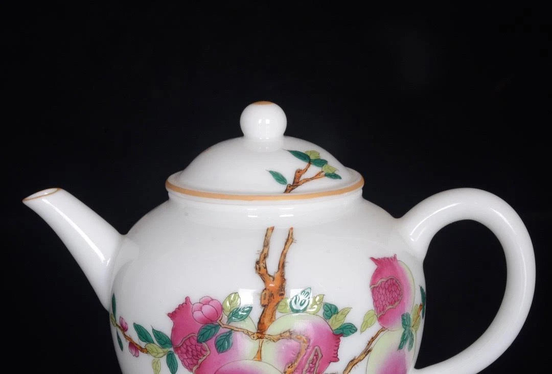 OLD CHINESE COLOUR ENAMEL PORCELAIN TEAPOT QIANLONG MARKED ST825 | eBay