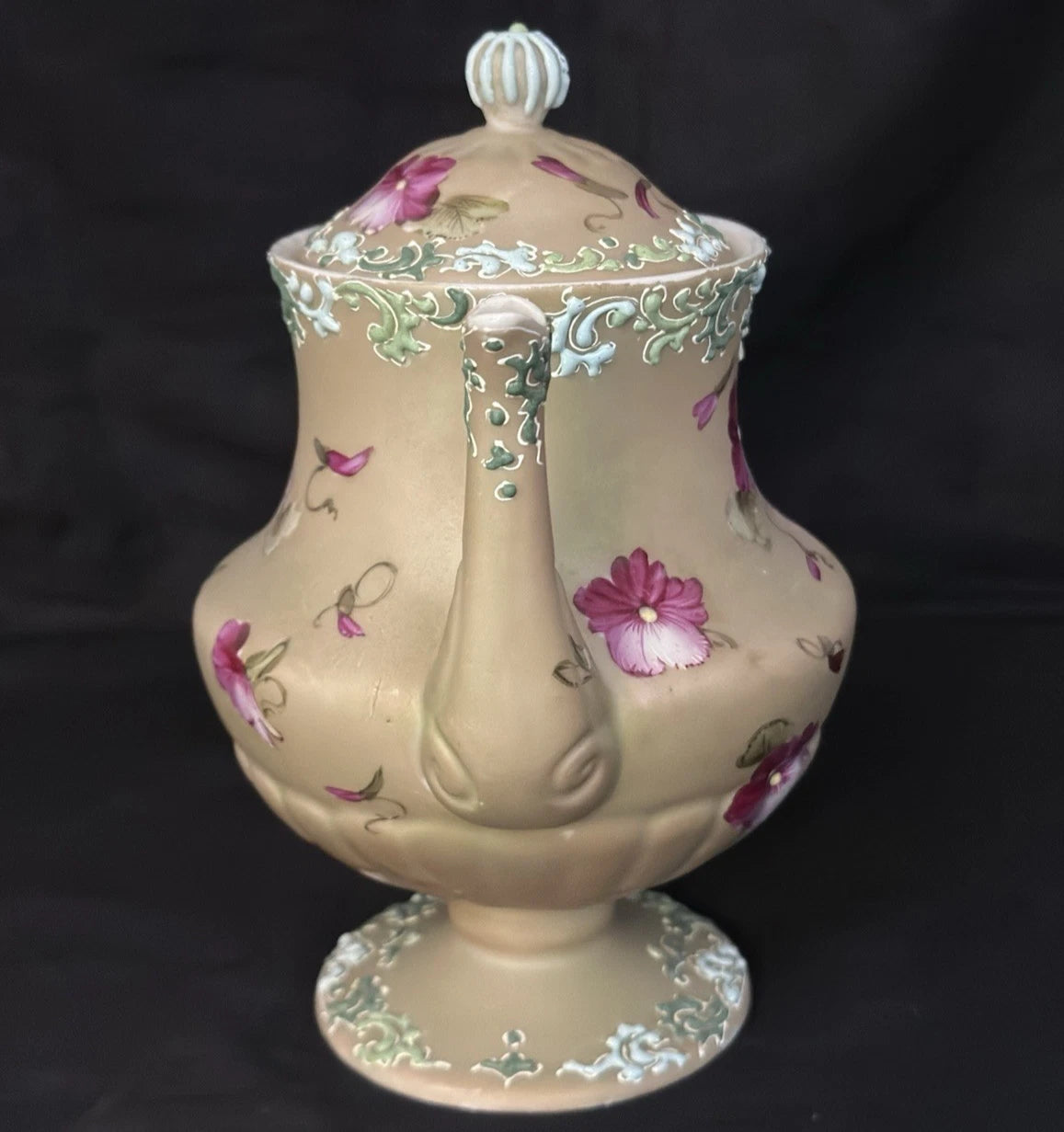 NIPPON ERA TEAPOT WITH BEAUTIFUL ENAMEL & SQUEEZE BAG DECORATIONS....RARE! | eBay