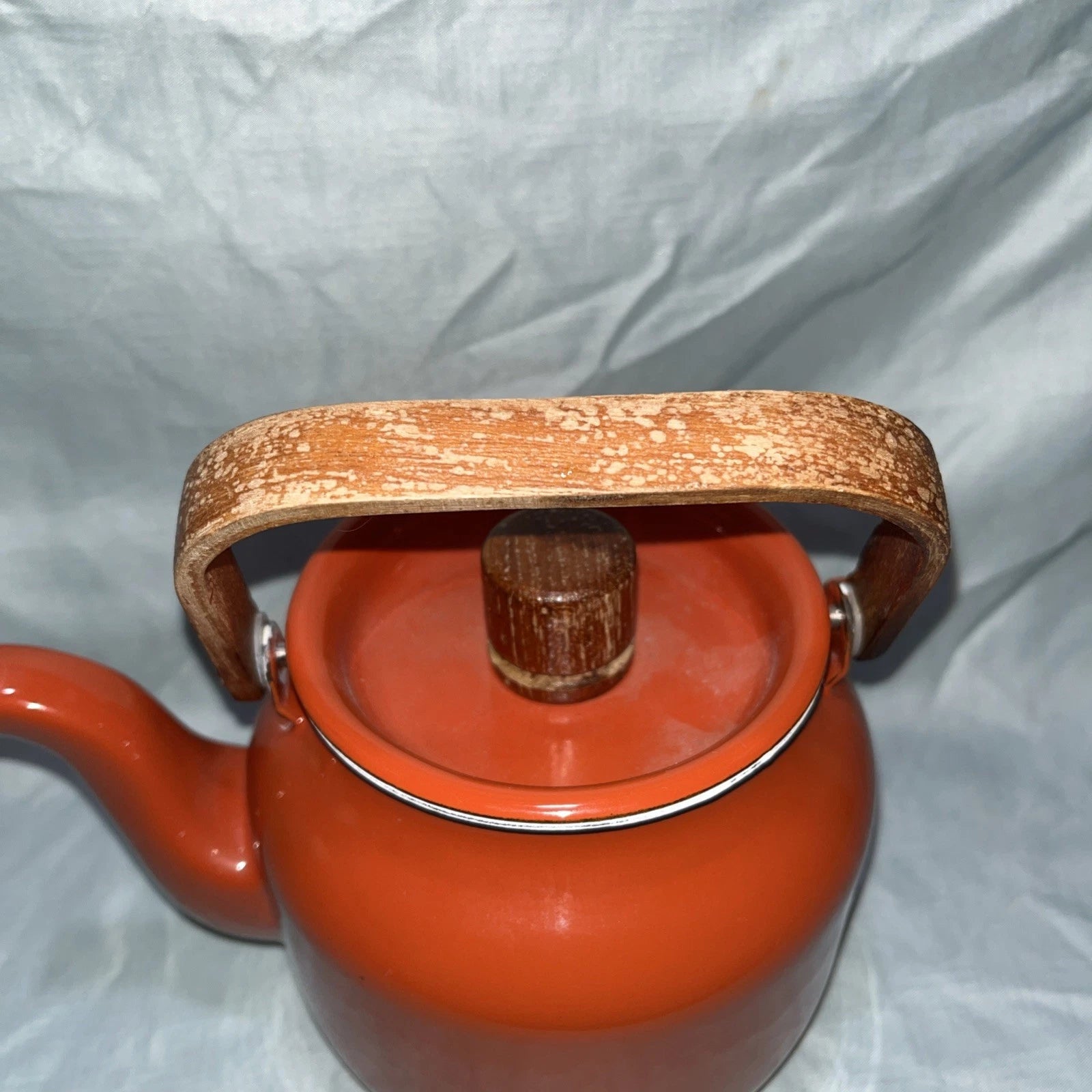 Vintage 4-Cup Enamel Tea Kettle Teapot - Red w/ Wood Handle & Lid - Retro Charm | eBay