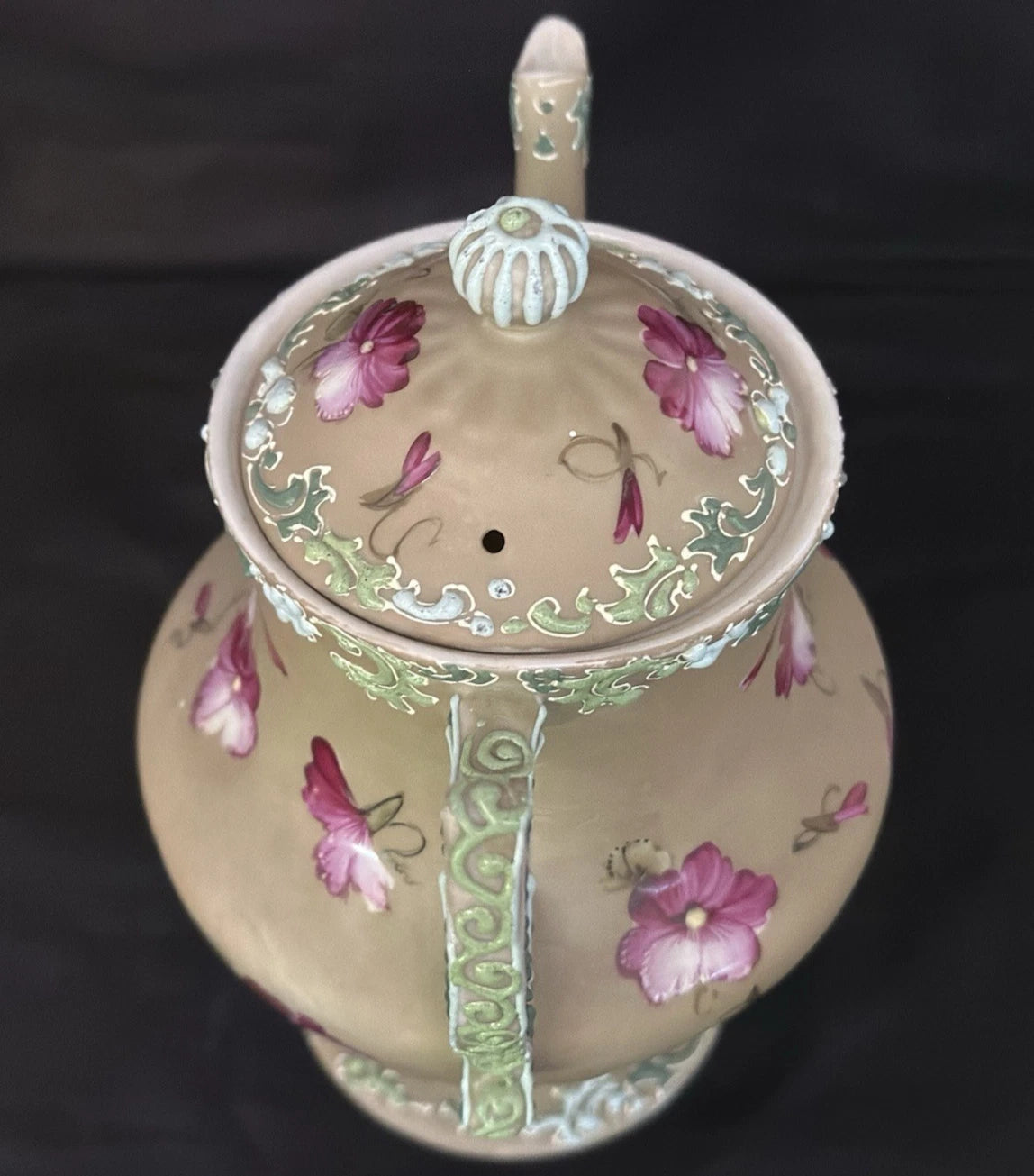 NIPPON ERA TEAPOT WITH BEAUTIFUL ENAMEL & SQUEEZE BAG DECORATIONS....RARE! | eBay