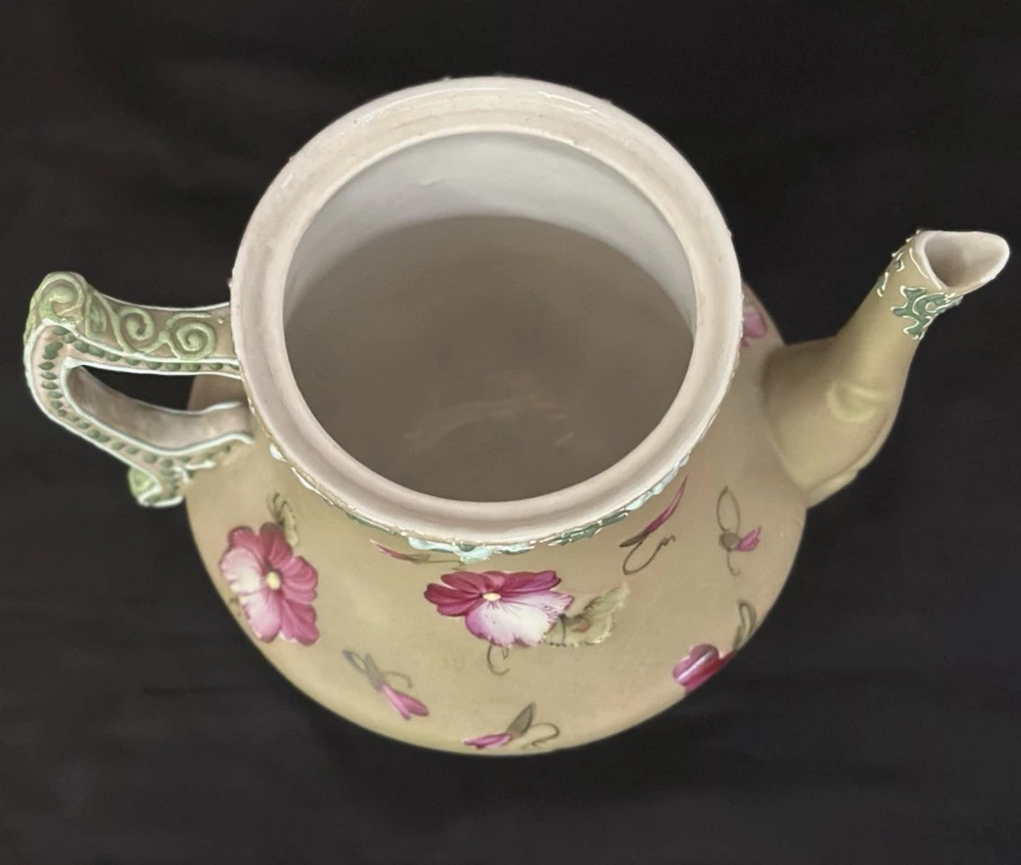 NIPPON ERA TEAPOT WITH BEAUTIFUL ENAMEL & SQUEEZE BAG DECORATIONS....RARE! | eBay