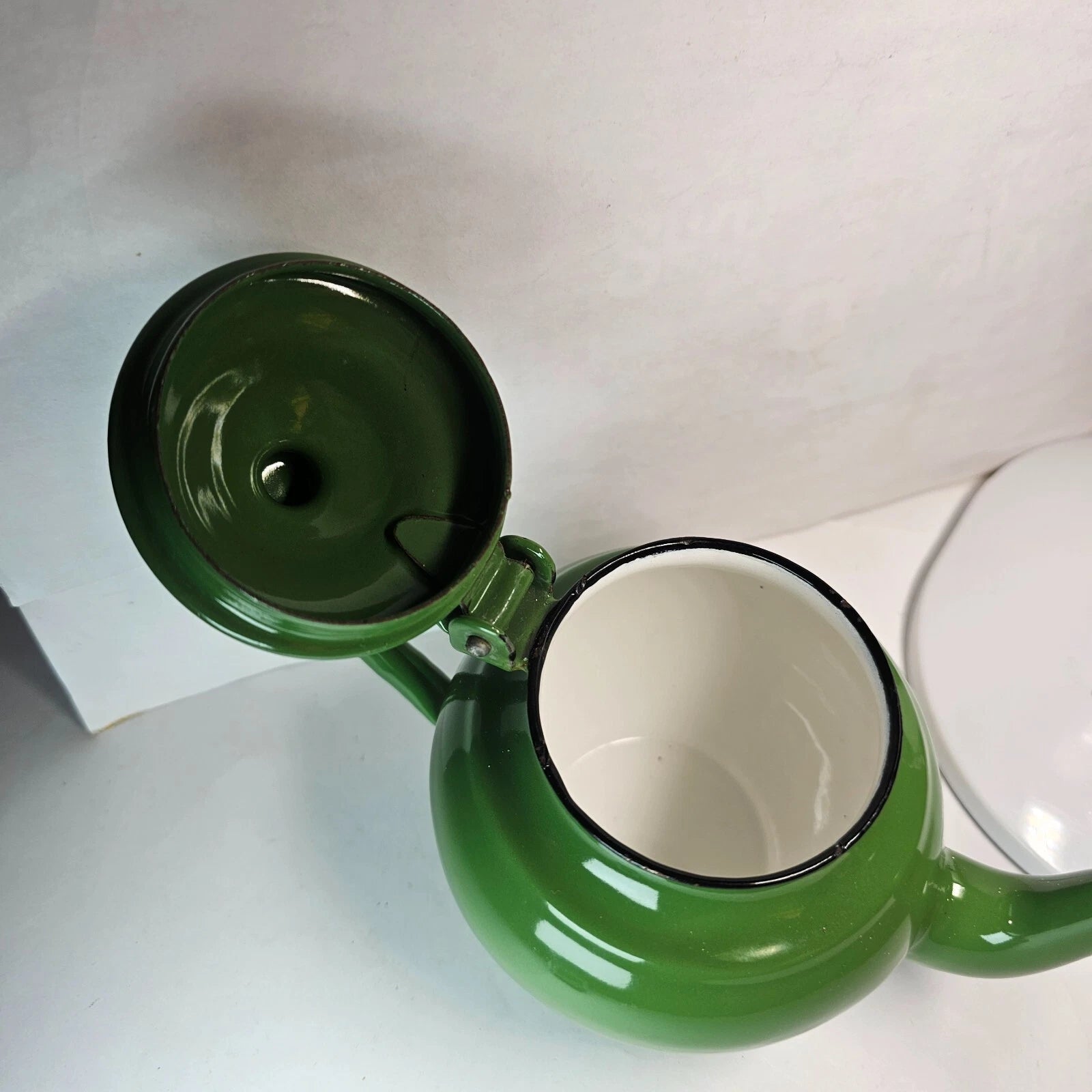 SMALL GREEN ENAMEL TEAPOT PITCHER POT PORCELAIN METAL w/ LID WHITE BLACK ANTIQUE | eBay