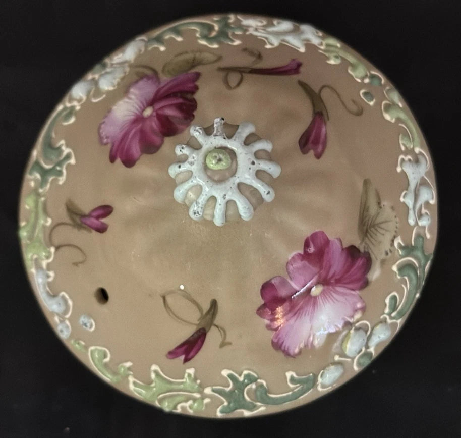 NIPPON ERA TEAPOT WITH BEAUTIFUL ENAMEL & SQUEEZE BAG DECORATIONS....RARE! | eBay