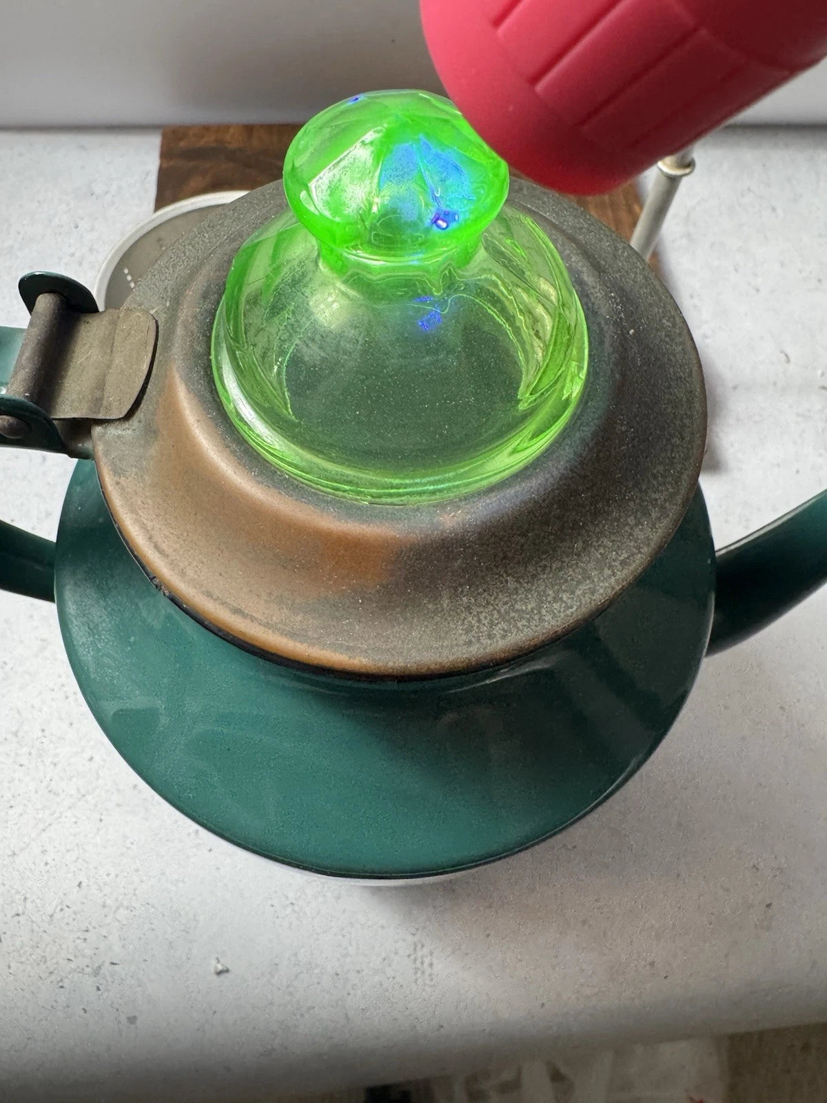 Vintage Enamelware Green teapot kettle uranium glass lid | eBay