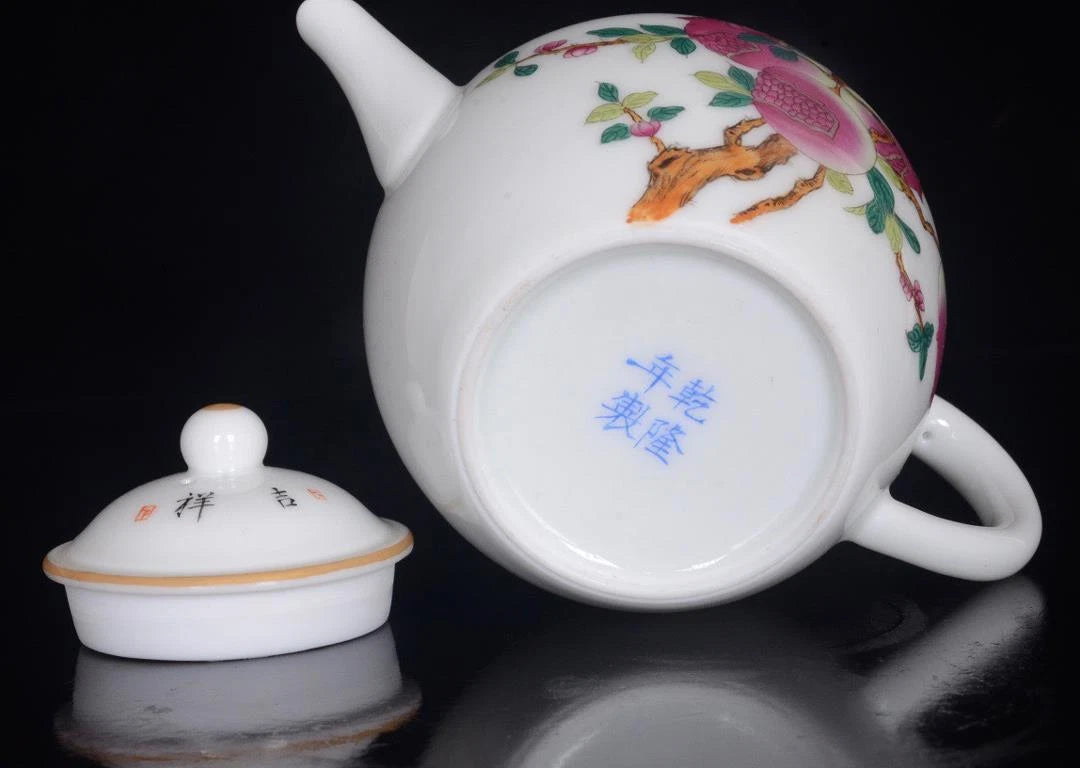 OLD CHINESE COLOUR ENAMEL PORCELAIN TEAPOT QIANLONG MARKED ST825 | eBay