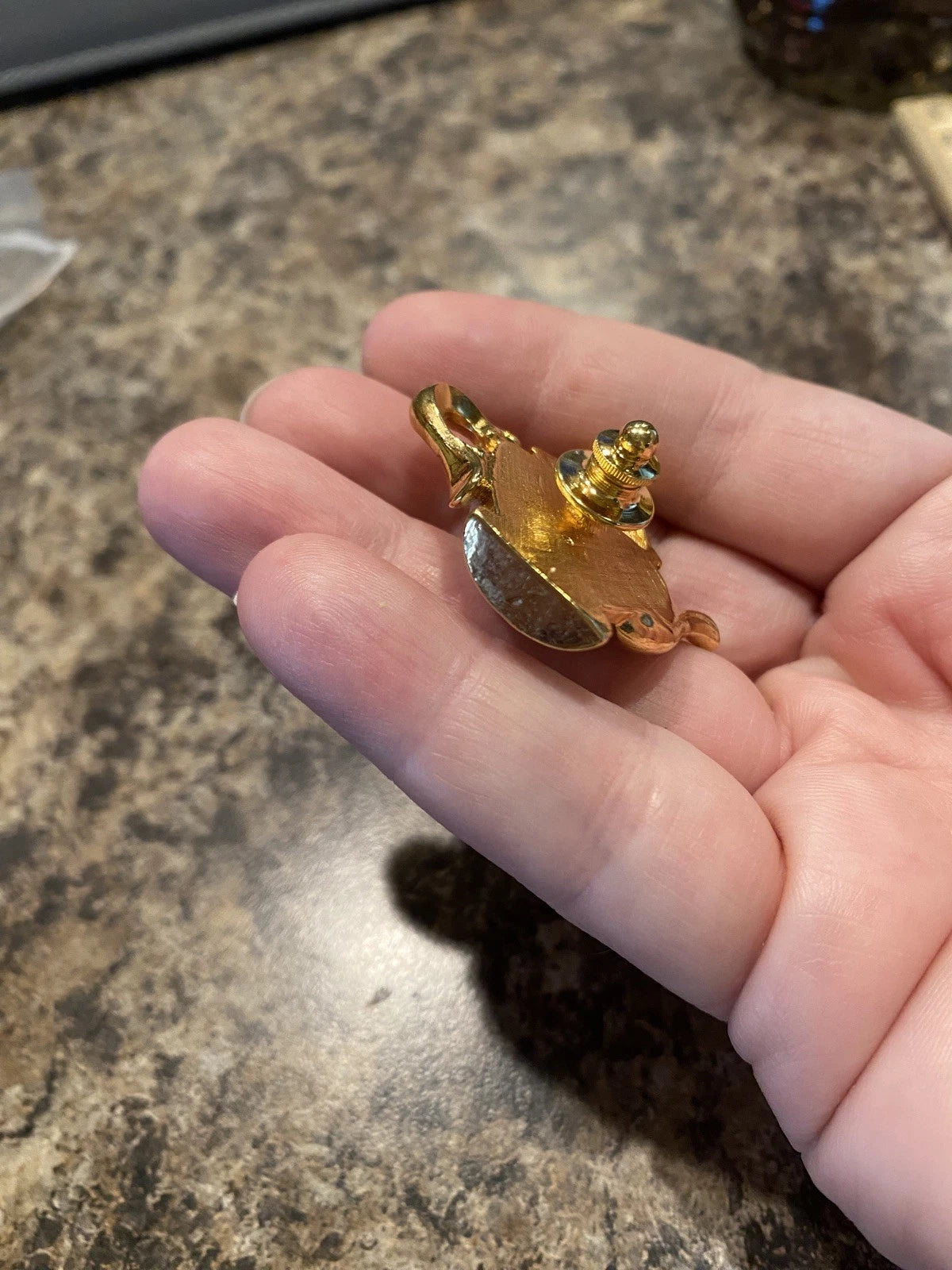 Avon Vintage (1997) Tea Time Novelty Porcelain Teapot Pin Blue/White | eBay