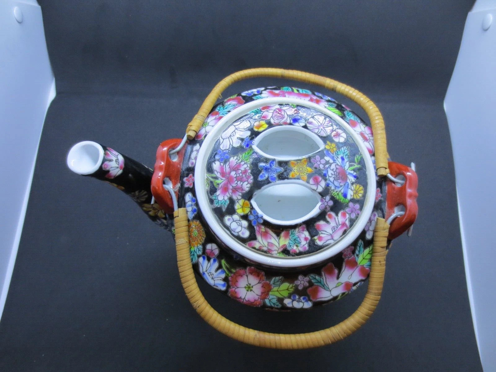 Vintage Chinese Hand Painted Mille Fleur Tea Pot Enameled Porcelain 1000 Flowers | eBay
