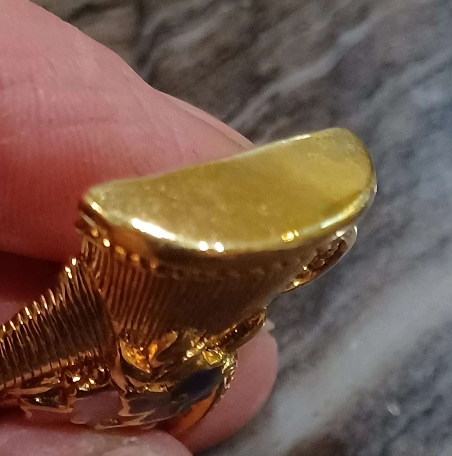 2-Vtg Avon teapot pins brooches marked porcelain faux pearl gold tone enamel | eBay