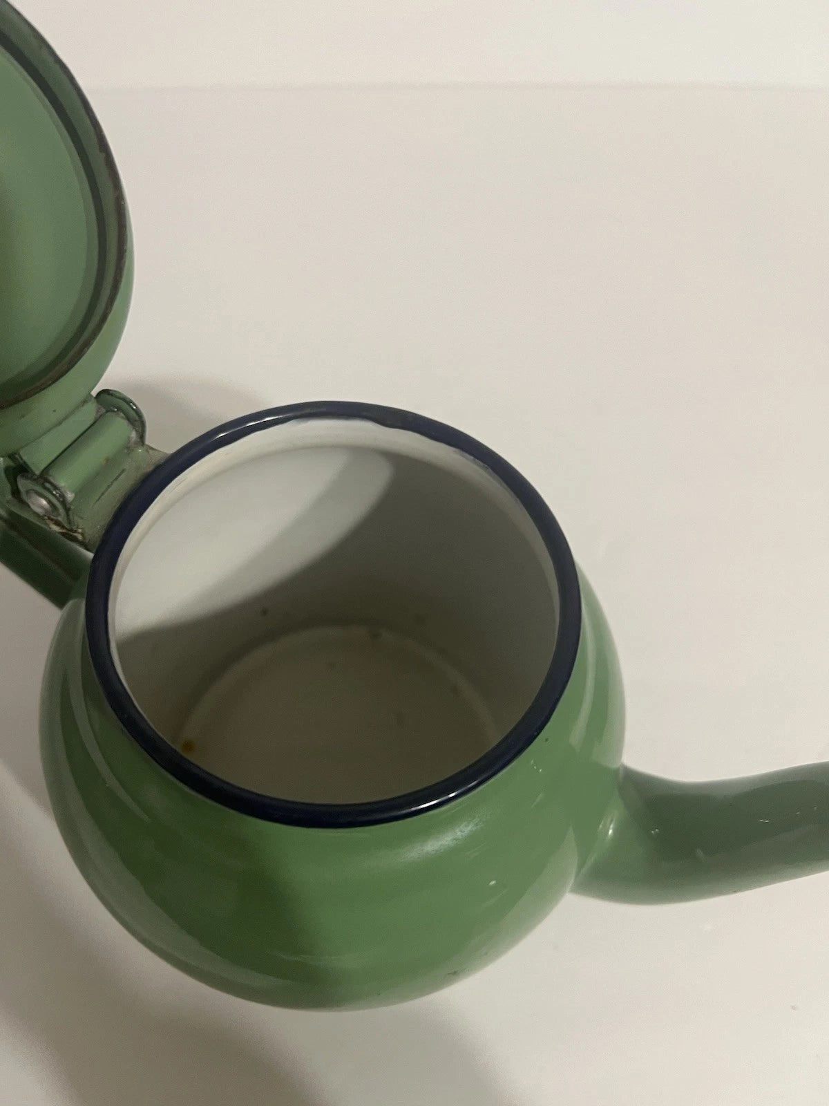 Pair of 2 Vintage Green Enamel Ware Teapots Has Wear see photos | eBay