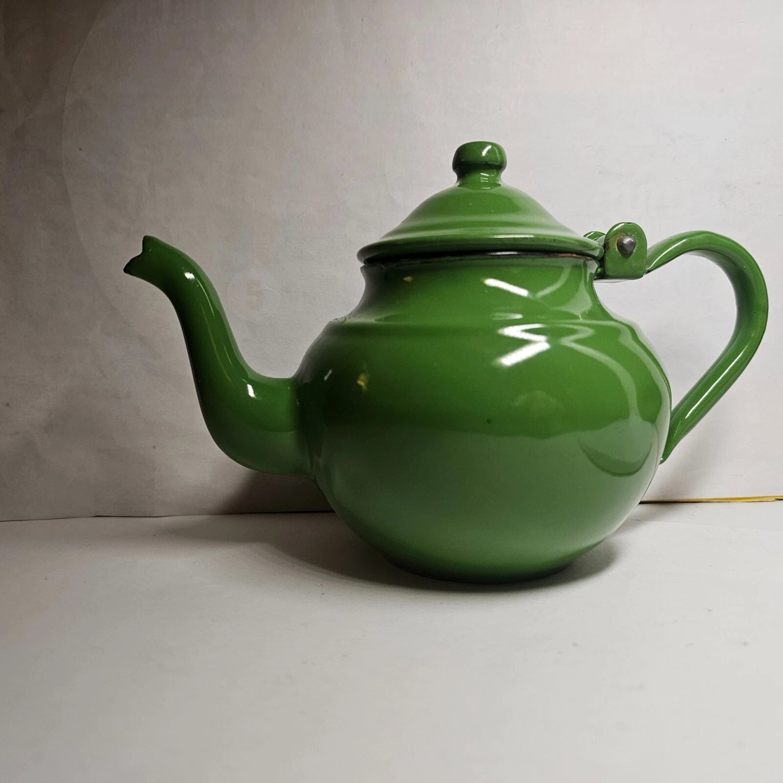 SMALL GREEN ENAMEL TEAPOT PITCHER POT PORCELAIN METAL w/ LID WHITE BLACK ANTIQUE | eBay