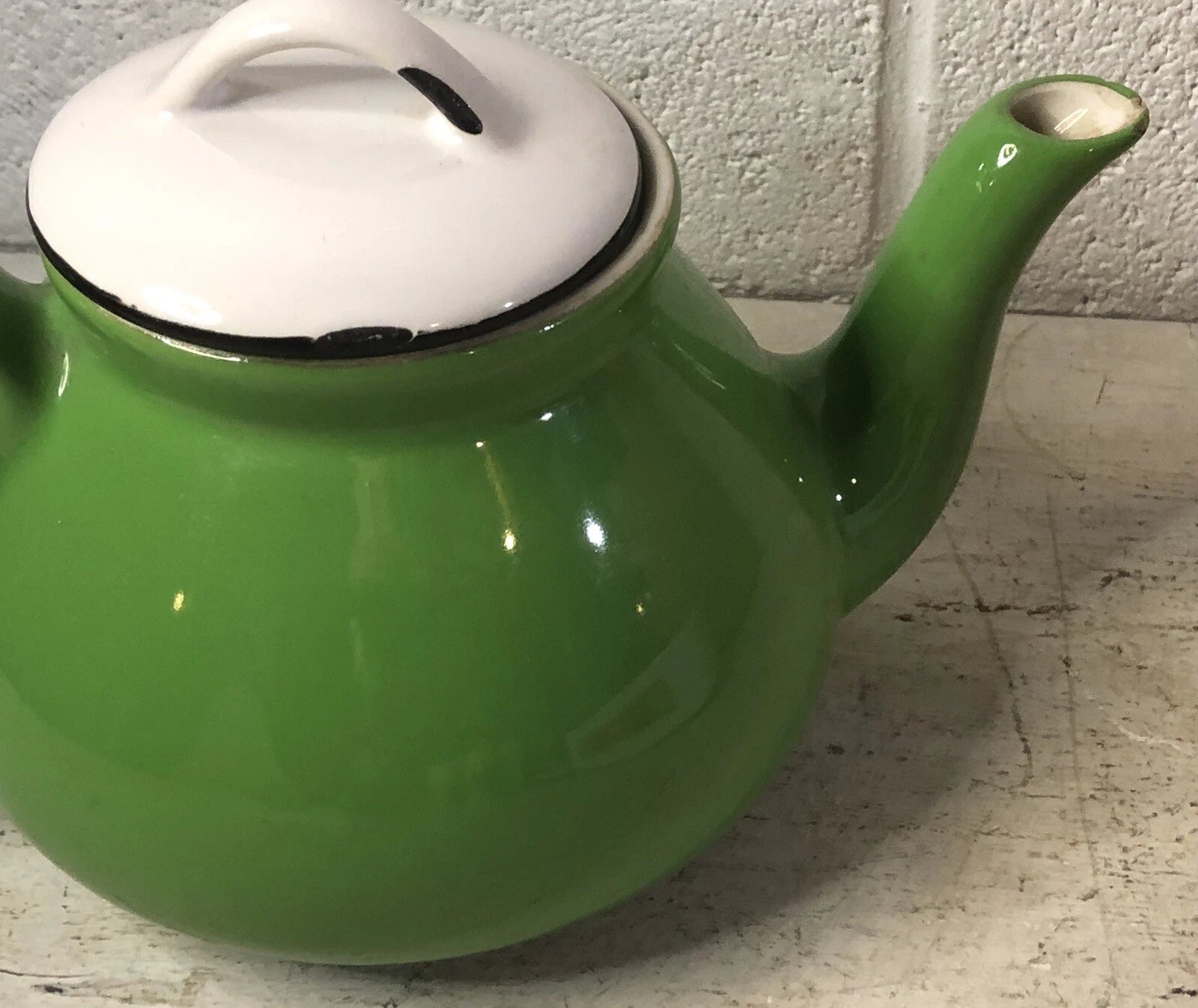 Vintage Retro Lime Green Hall Teapot With White Porcelain Enamel Lid 8”x6” | eBay