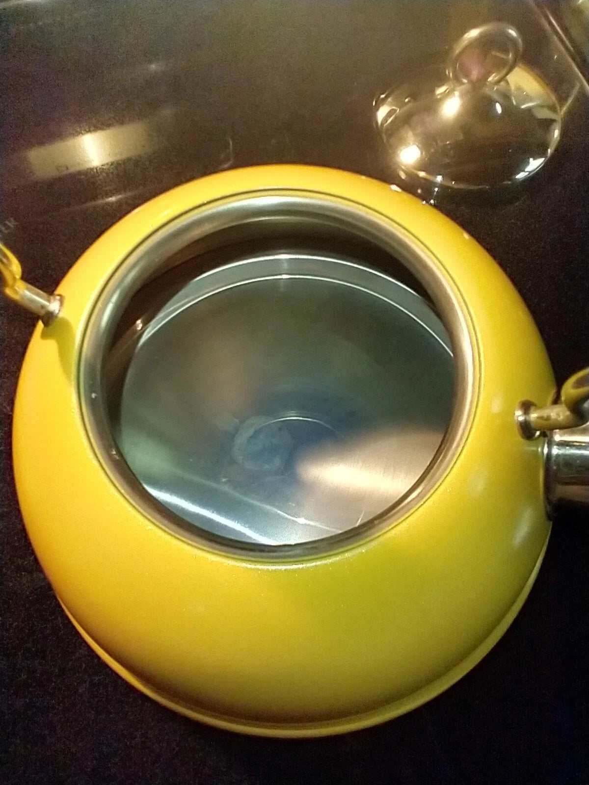 2.7 Qt. Yellow Metallic Enamel Professional Calidad Whistling Tea Pot Used Once | eBay