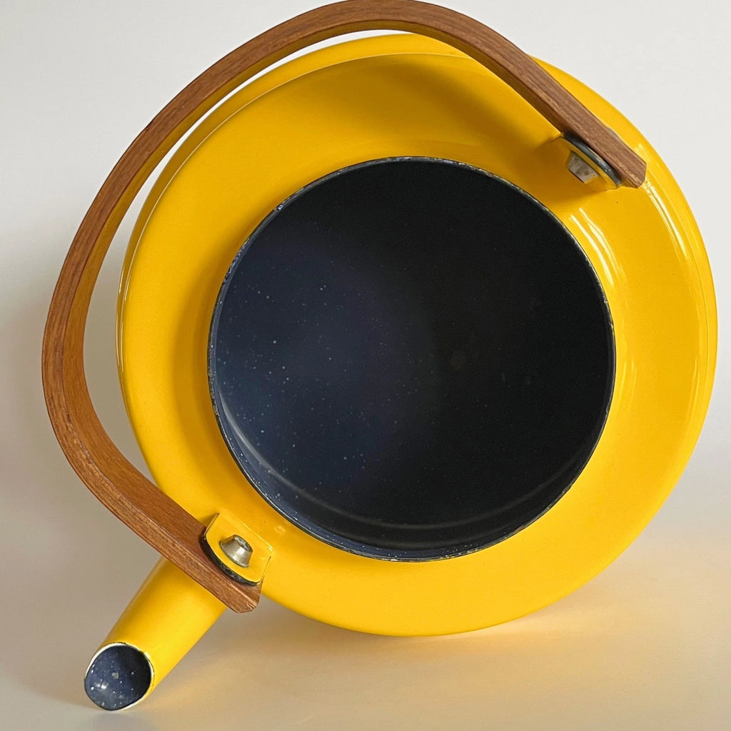 Vtg Mid Century Modern Cousances Le Creuset Teak & Enamel Yellow Tea Pot Kettle | eBay