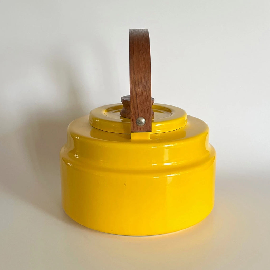 Vtg Mid Century Modern Cousances Le Creuset Teak & Enamel Yellow Tea Pot Kettle | eBay
