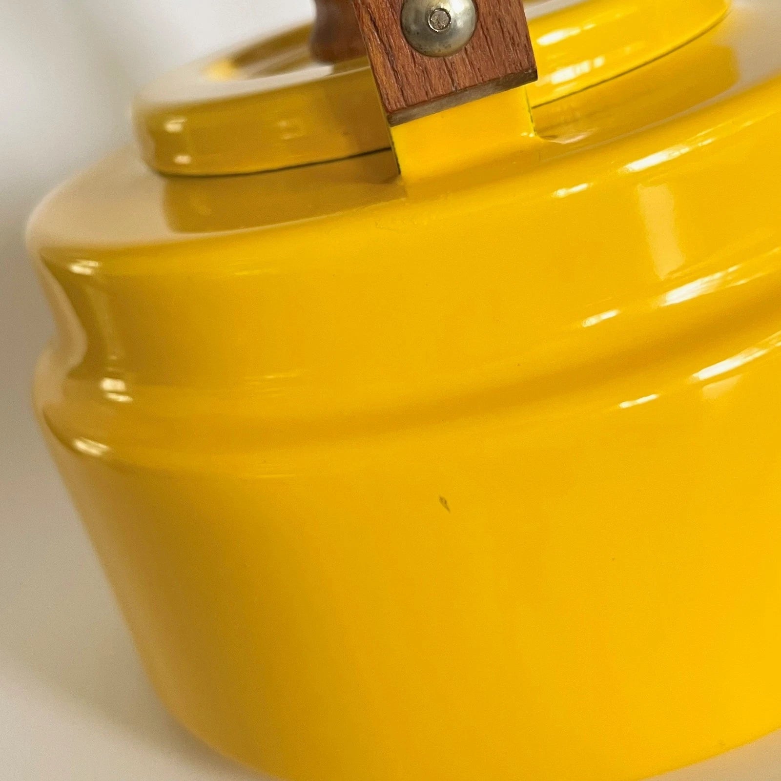 Vtg Mid Century Modern Cousances Le Creuset Teak & Enamel Yellow Tea Pot Kettle | eBay