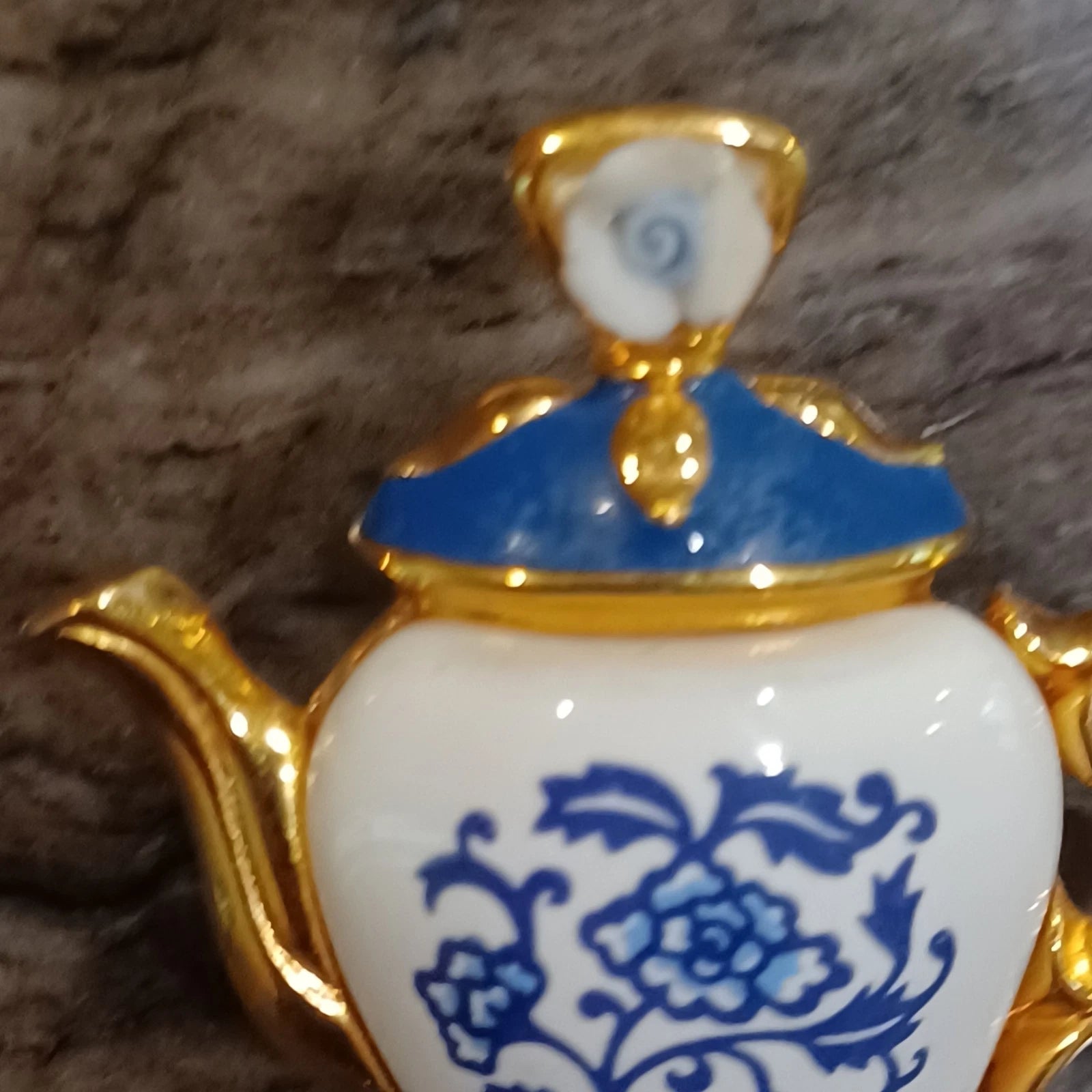 2-Vtg Avon teapot pins brooches marked porcelain faux pearl gold tone enamel | eBay