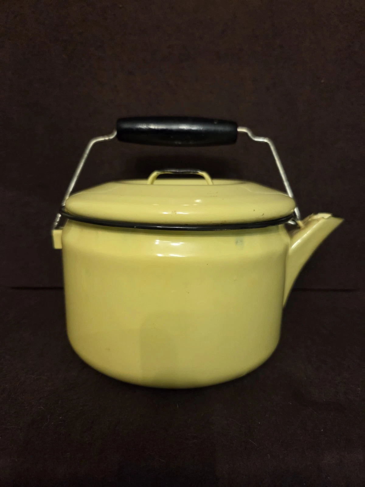 Vintage yellow enamel teapot With Lid Enamelware Bail Handle | eBay