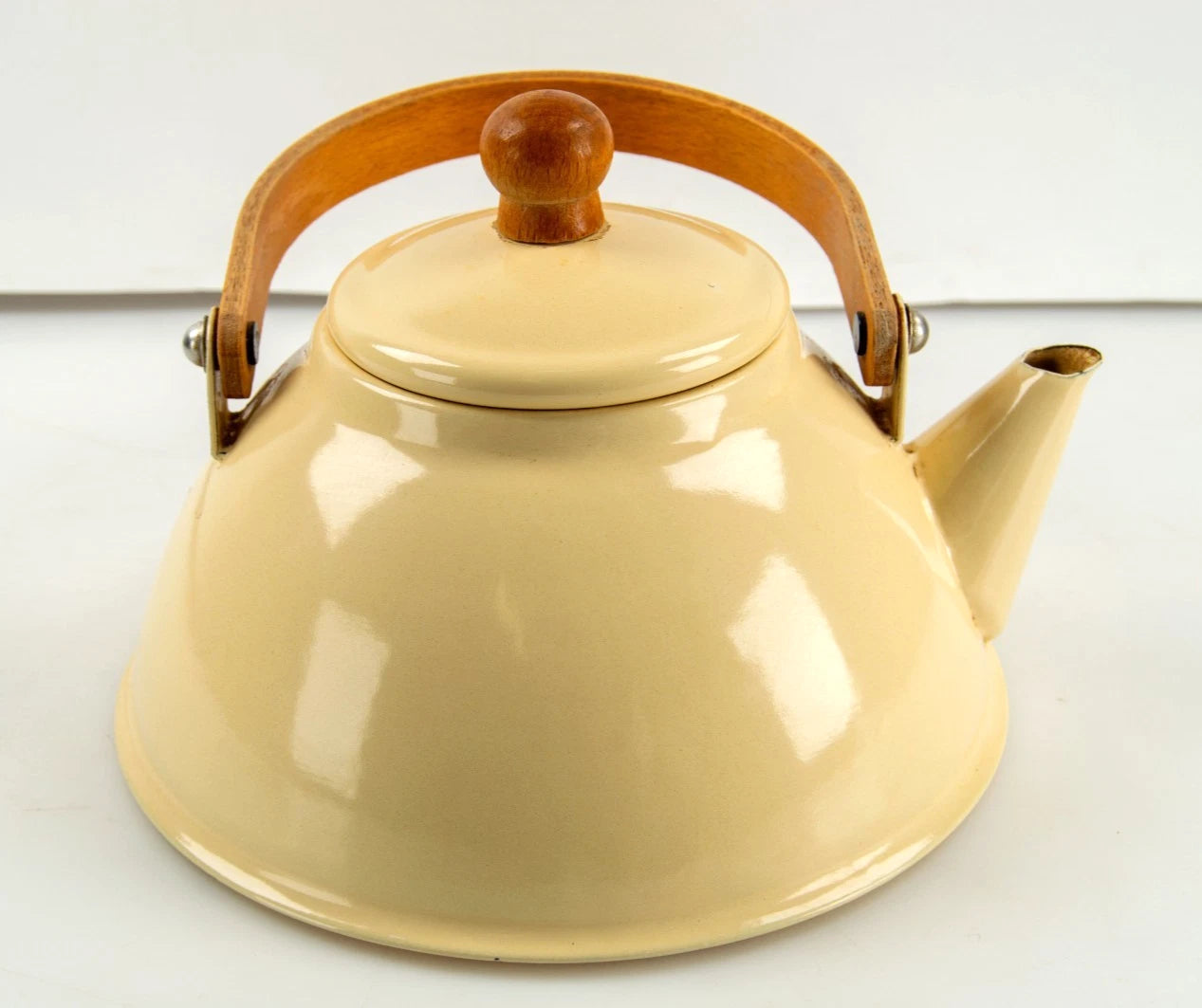 Vintage Cream Enamel Kettle Zen Teapot Wood Handle | eBay