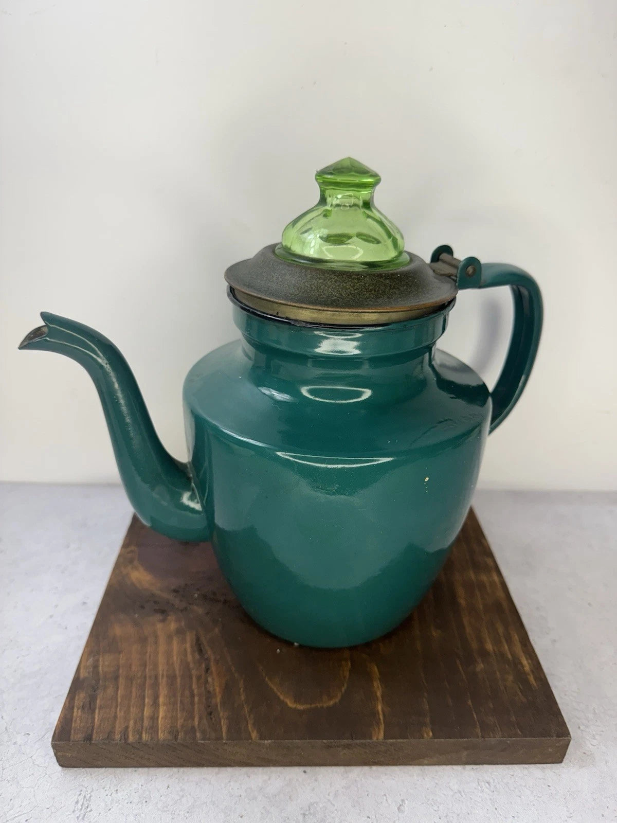 Vintage Enamelware Green teapot kettle uranium glass lid | eBay